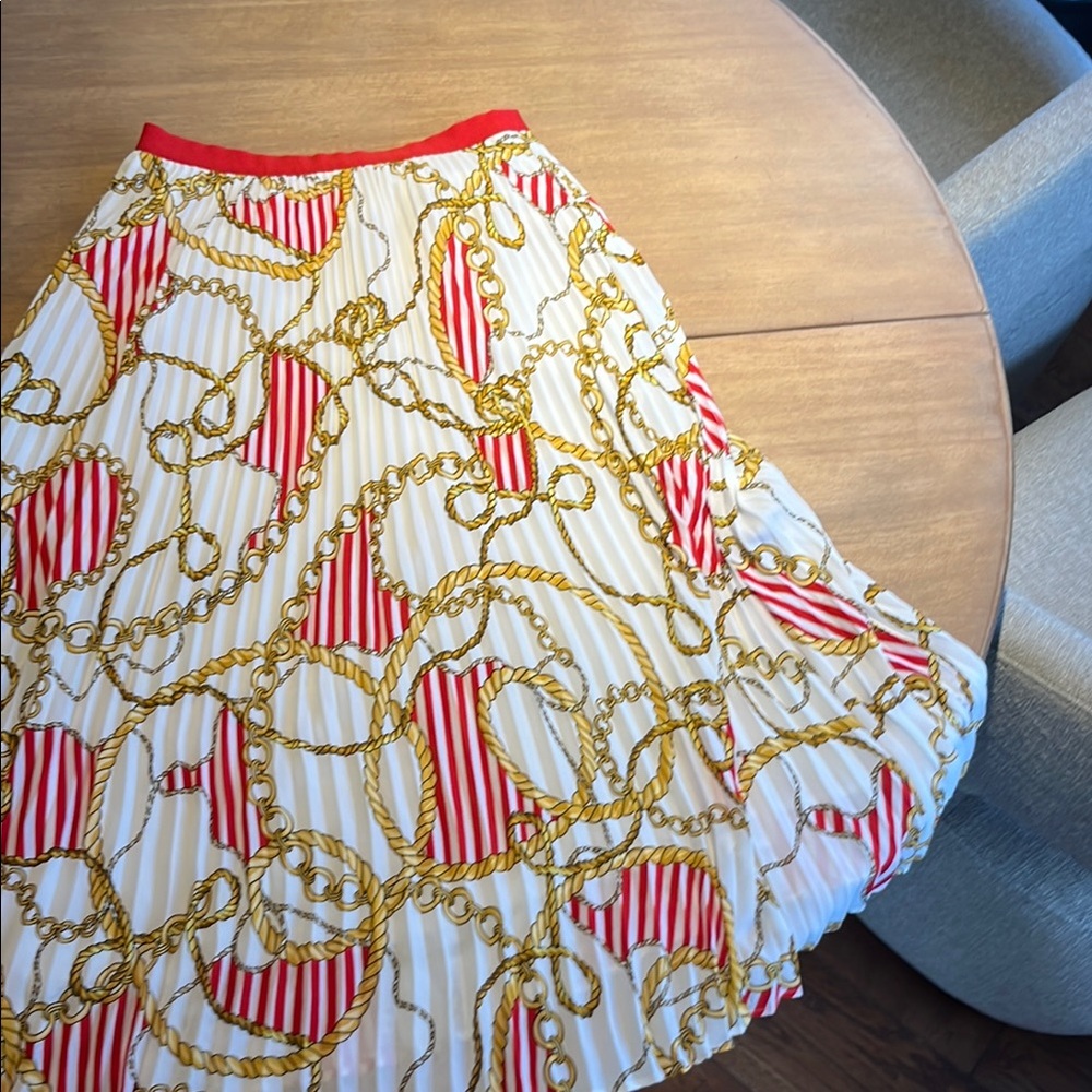Babaton Elegant Chain pleaded Print Skirt - Red and Gold brand new